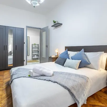 Cozy & Stylish In Borgo Vittoria Апартаменты