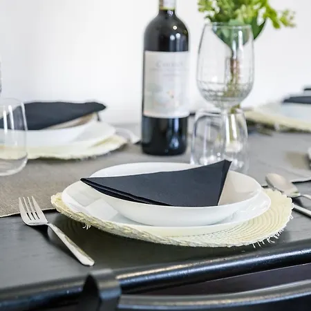 Appartamento Cozy & Stylish In Borgo Vittoria