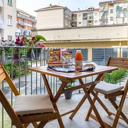 Cozy & Stylish In Borgo Vittoria