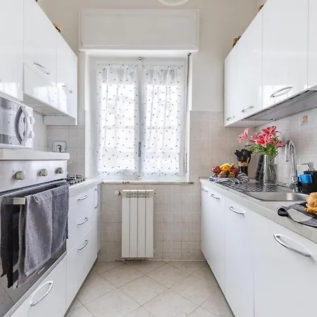 Apartament Cozy & Stylish In Borgo Vittoria *