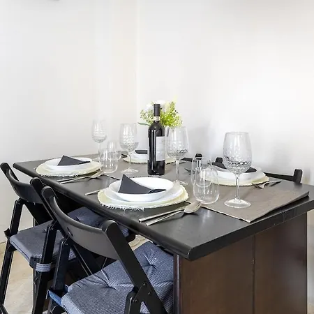 Cozy & Stylish In Borgo Vittoria