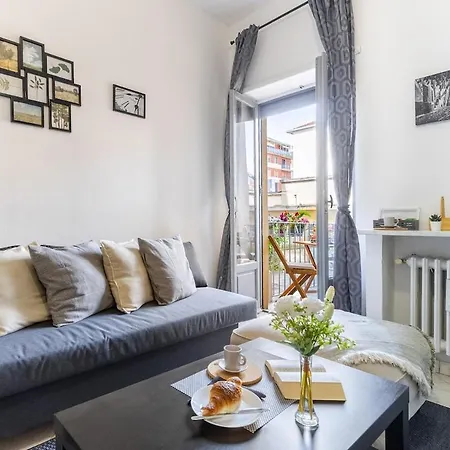 Cozy & Stylish In Borgo Vittoria Apartment *