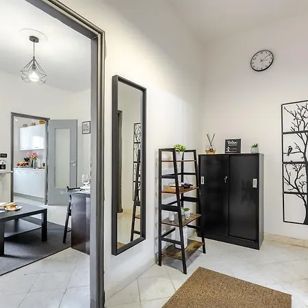 Cozy & Stylish In Borgo Vittoria