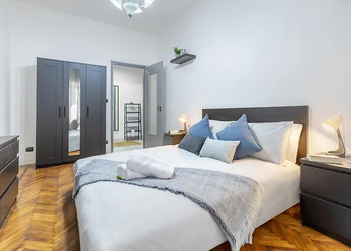 Cozy & Stylish In Borgo Vittoria Appartement